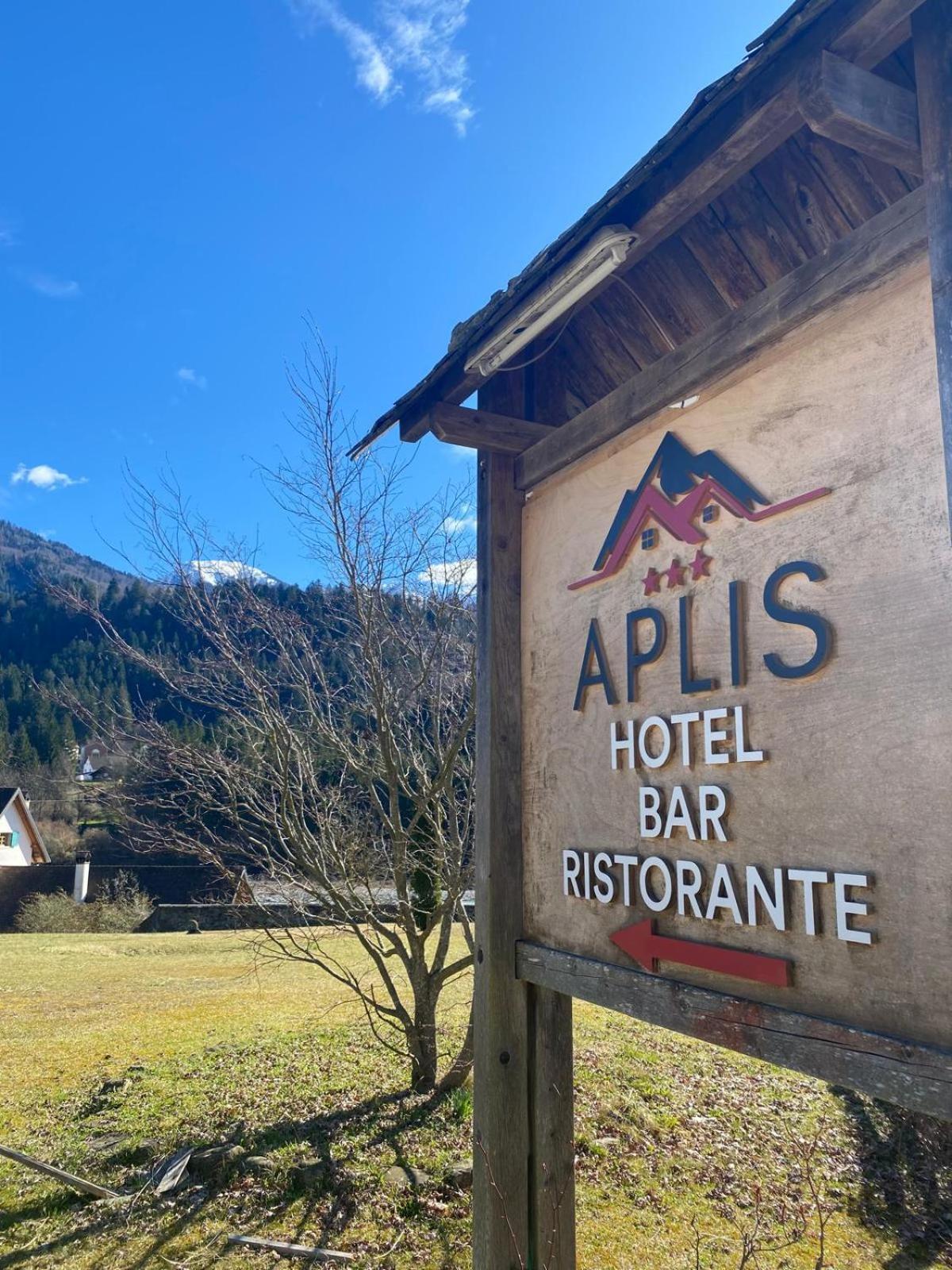 Hotel Aplis Ovaro Esterno foto